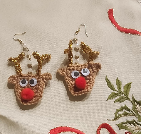 Free Reindeer Earrings Crochet Pattern