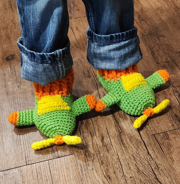 Airplane Slippers for Children Crochet Pattern - My Fingers Fly