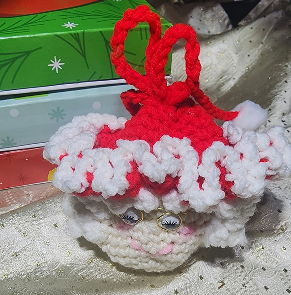 Mrs. Claus Gift Bag Crochet Pattern