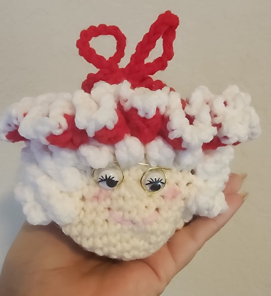 Mrs. Claus Gift Bag Crochet Pattern